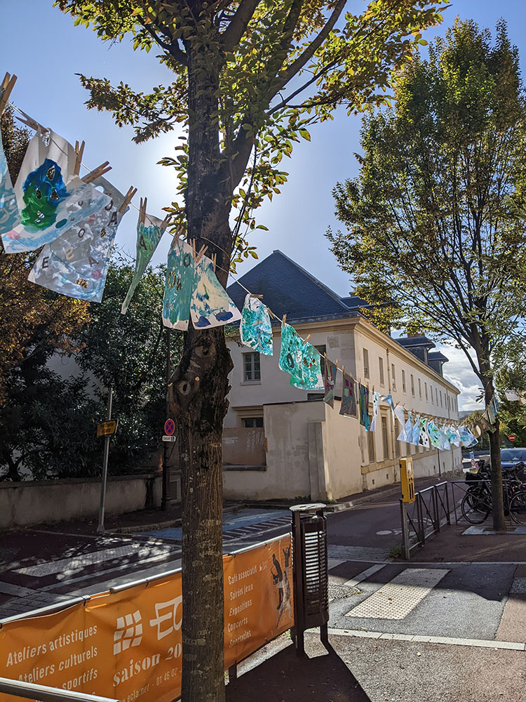 Photo de la Grande Lessive d'octobre 2023 à Saint-Cloud